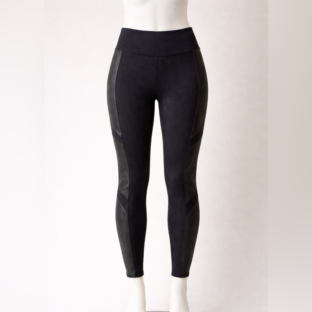 NWOT SPANX Black Leggings with Leather-Look Side Detail Size XL